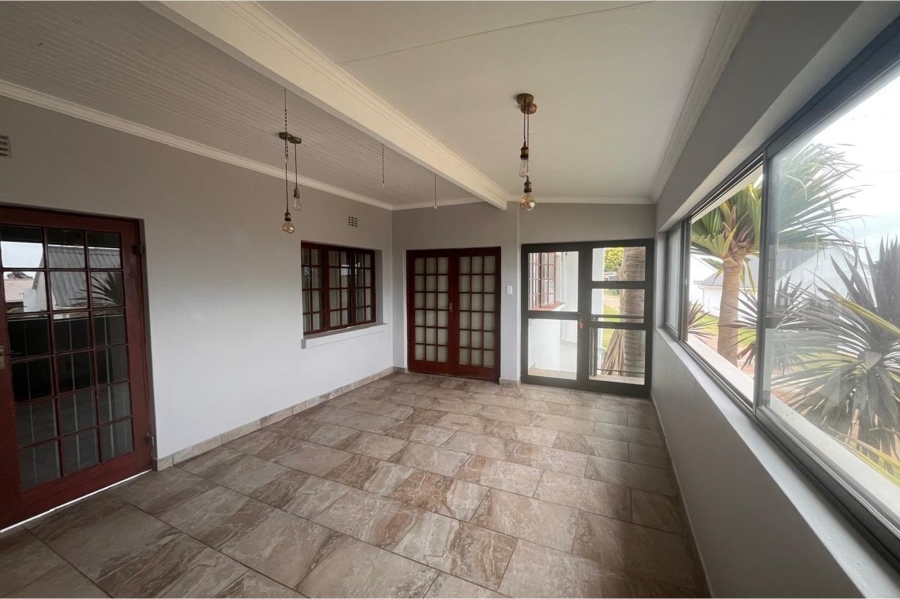 2 Bedroom Property for Sale in C Place Eastern Cape